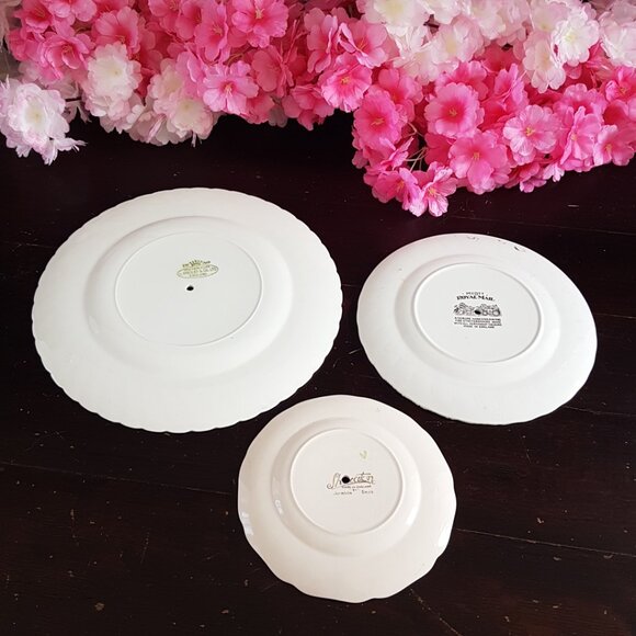 Handmade 3-Tier Cake Stand in Autumn Browns Thanksgiving Dessert Serving Tray - Picture 7 of 13